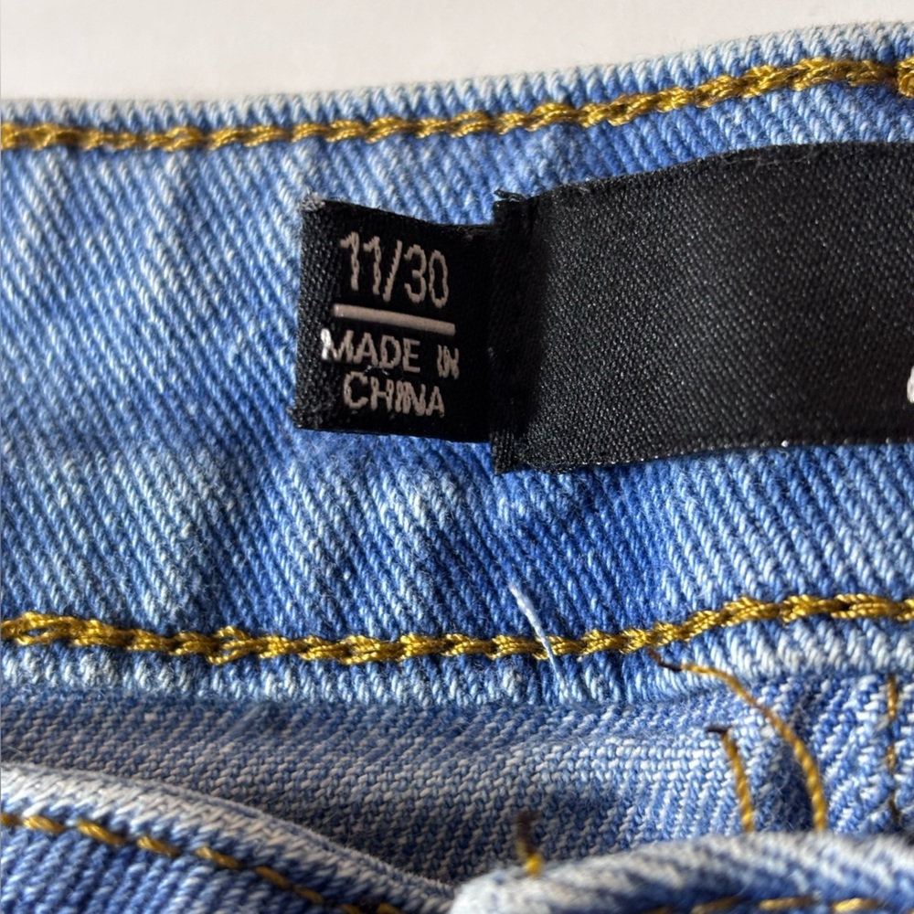 BBJ Los Angeles Straight Leg Cropped Jeans Boyfriend Mom Baggy Pants Blue 11/30 - Picture 8 of 13